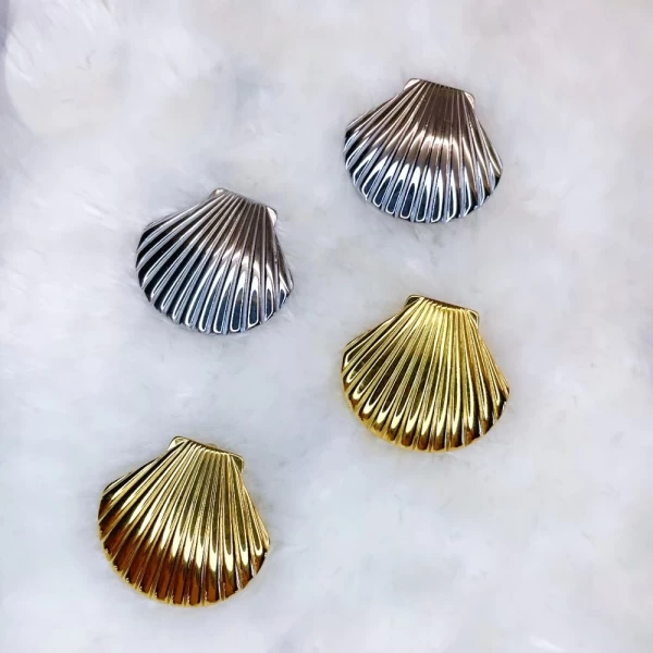 Shell Earrings(gold or silver)