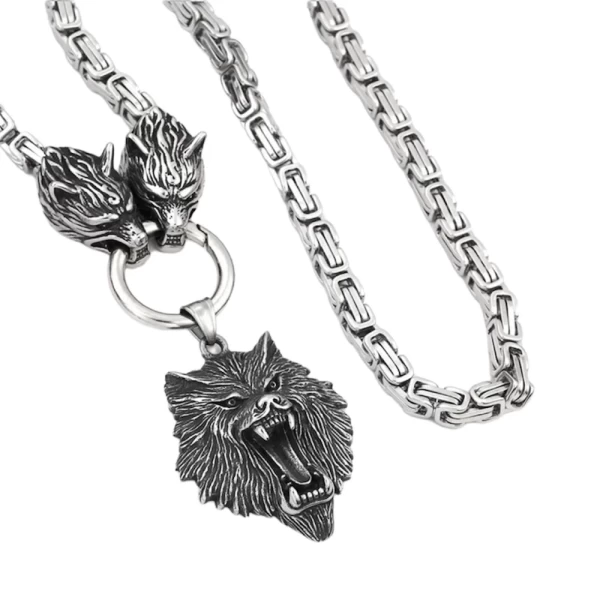 The Lion Necklace