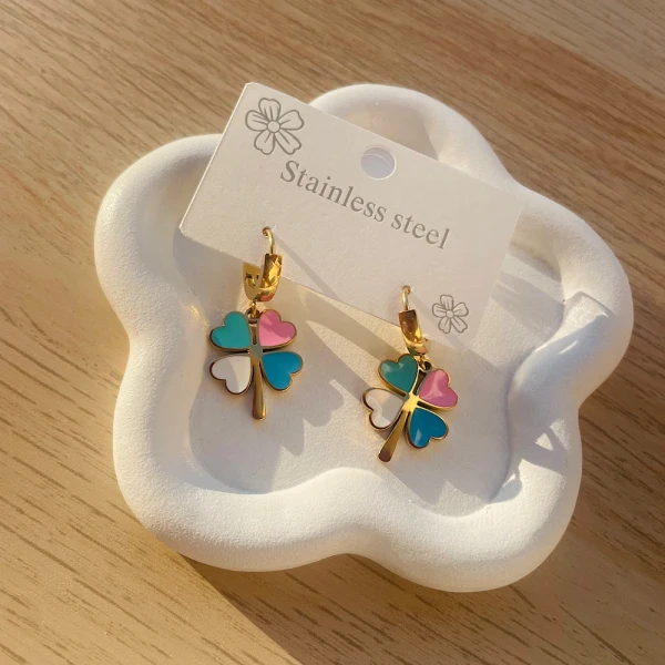 Colourfull Clover earrings.