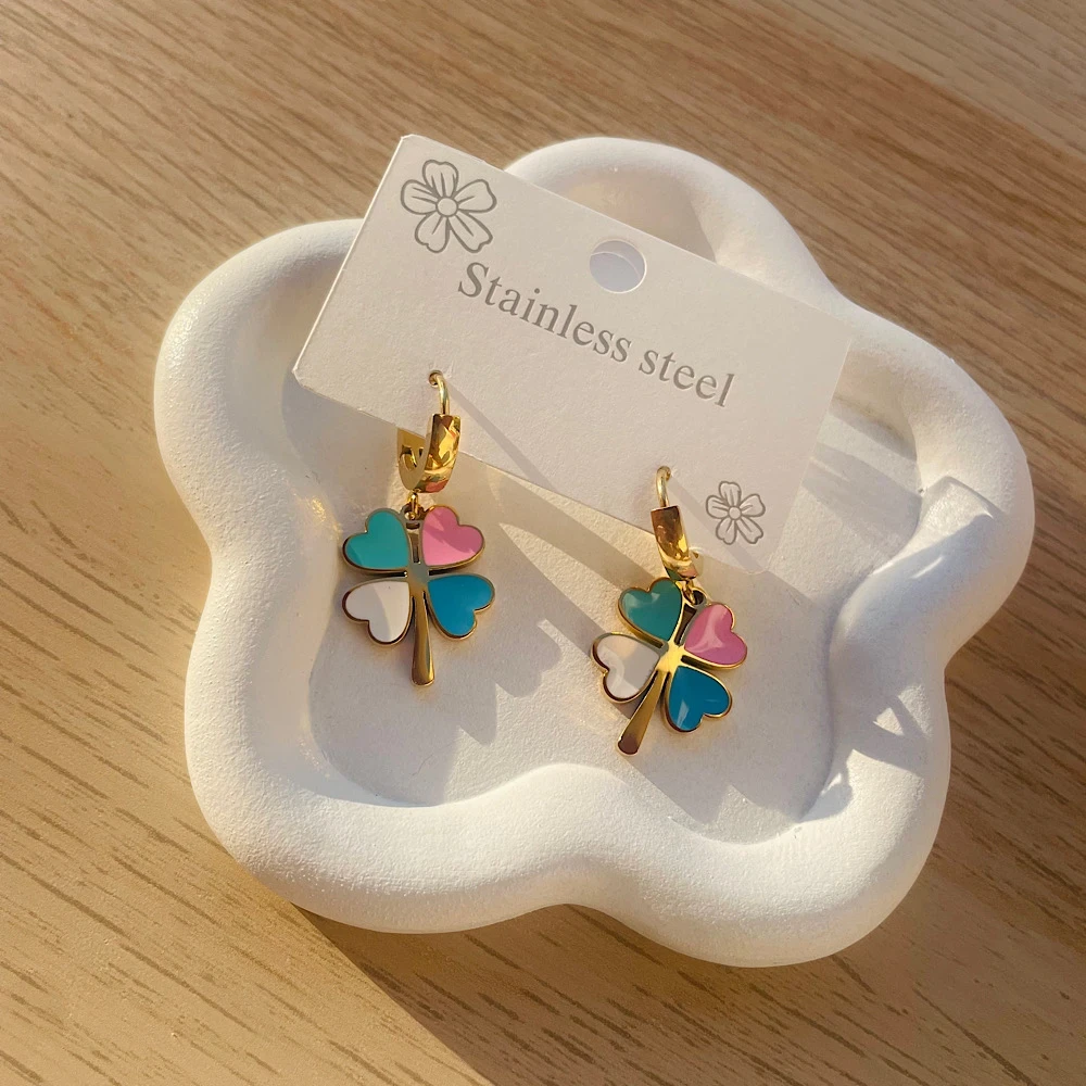 Colourfull Clover earrings.