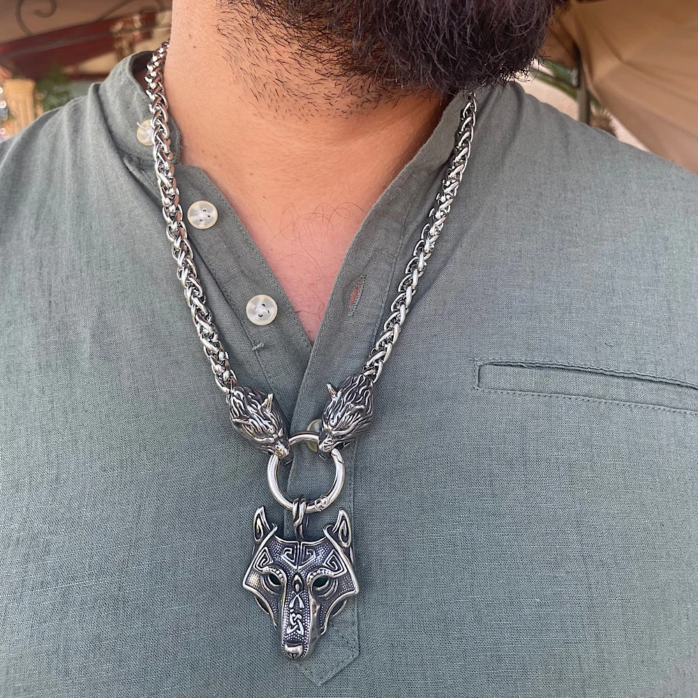 The Wolves Necklace